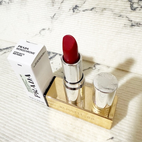 Prada Monochrome Hyper Matte Red Lipstick (R28 Fuoco) - Picture 5 of 10